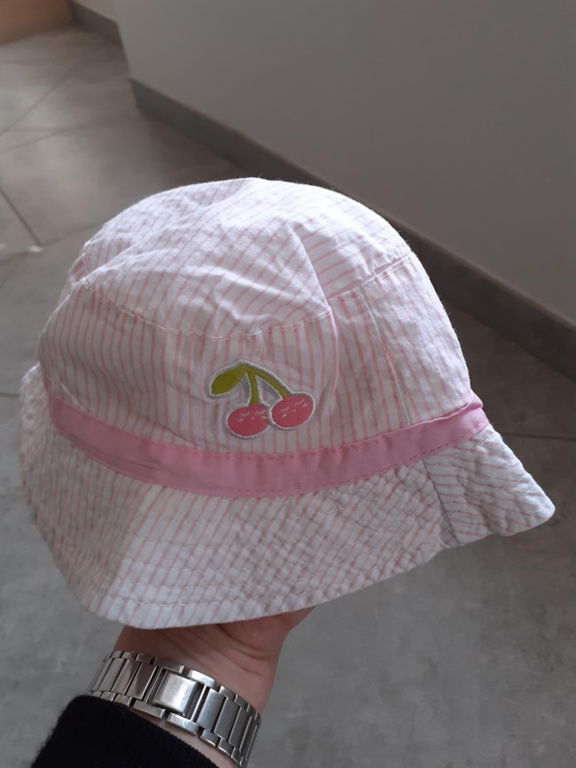 Chapeau Fille Orchestra Tres Bon Etat 9 12 Mois Beebs Achat Vente Bebe Enfant