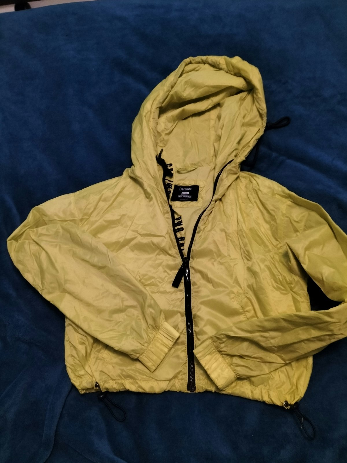 Veste coupe vent Bershka taille XS