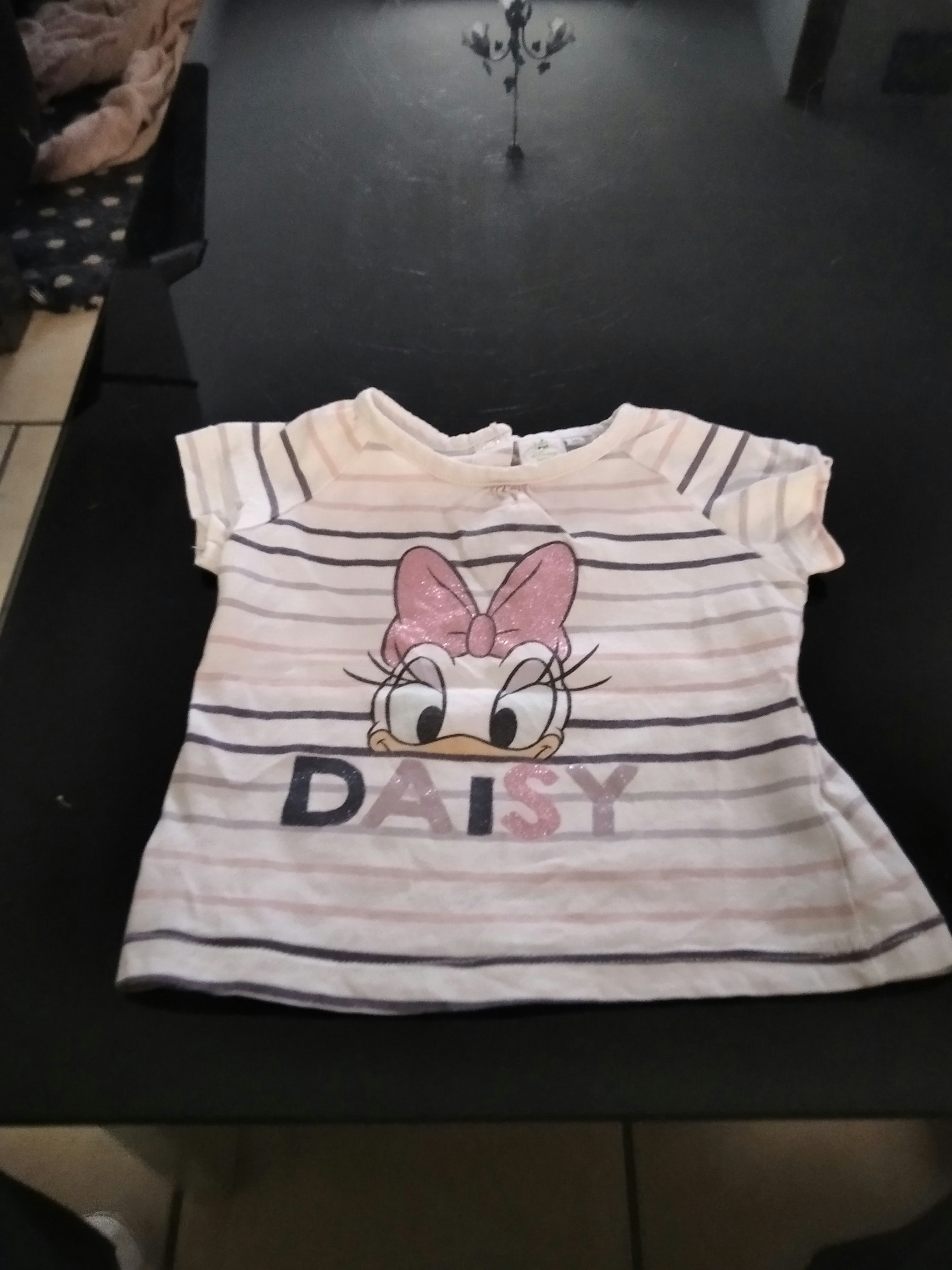 Tee shirt manches courtes