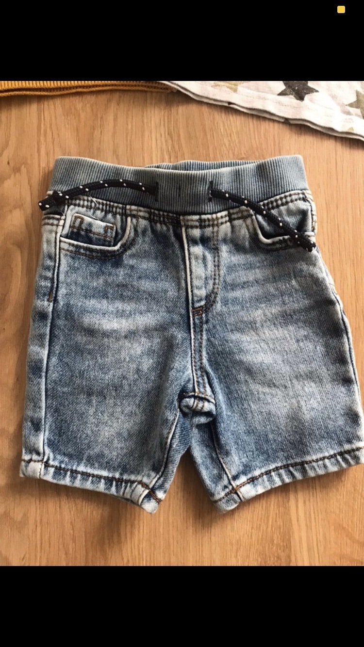 Lot de vêtements taille 6-9 mois - photo numéro 3