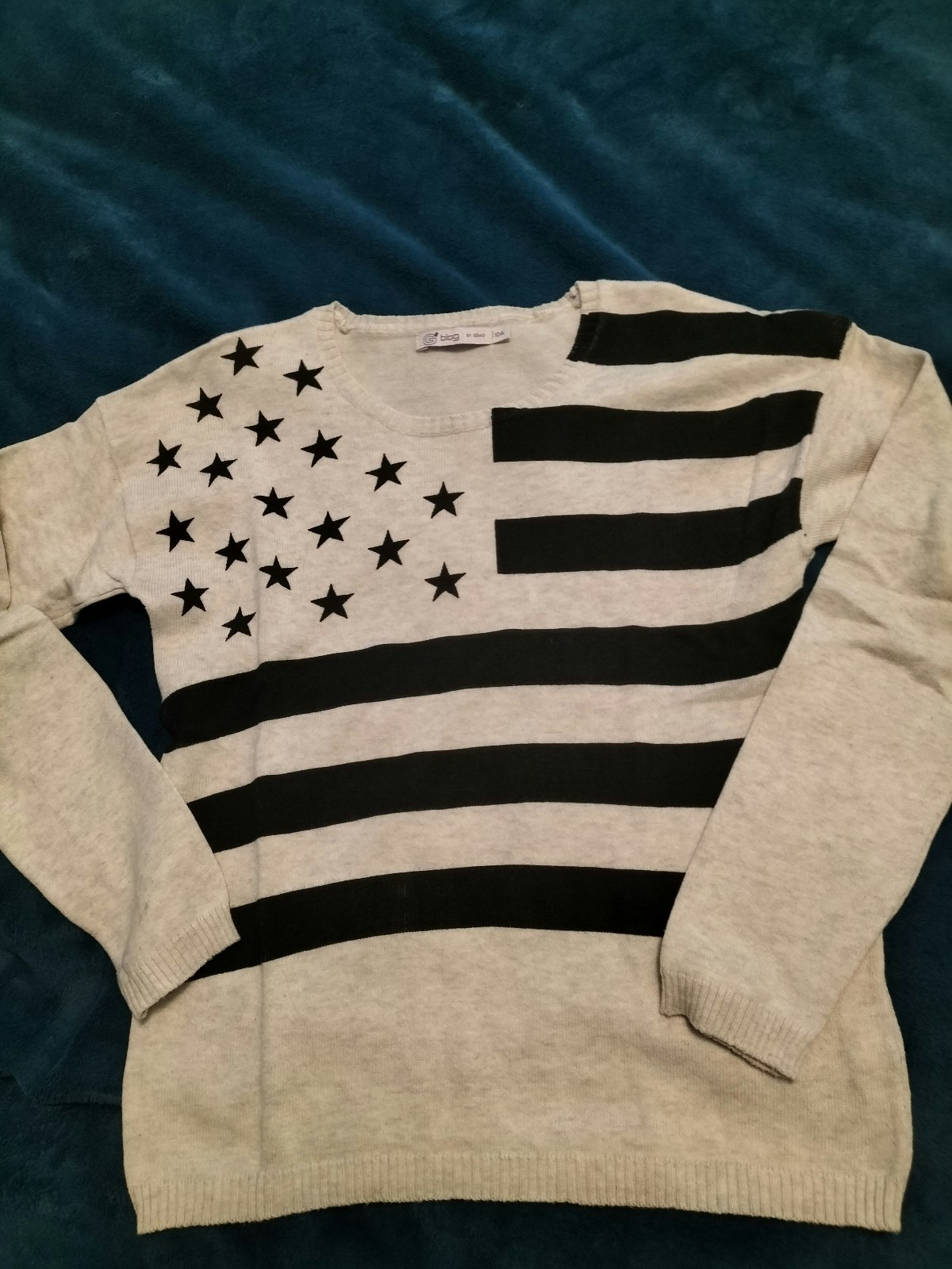 Pull Neuf fin GEMO taille 10 ans