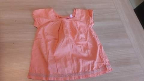 Plusieurs vêtements fille taille 4 ans - photo numéro 9