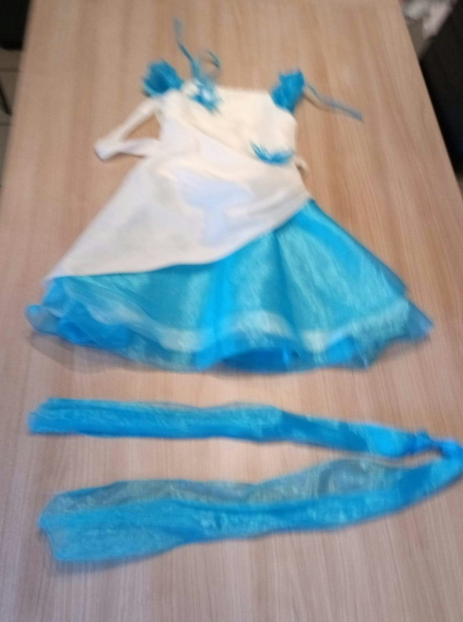 Robe de cérémonie fille taille 4 ans