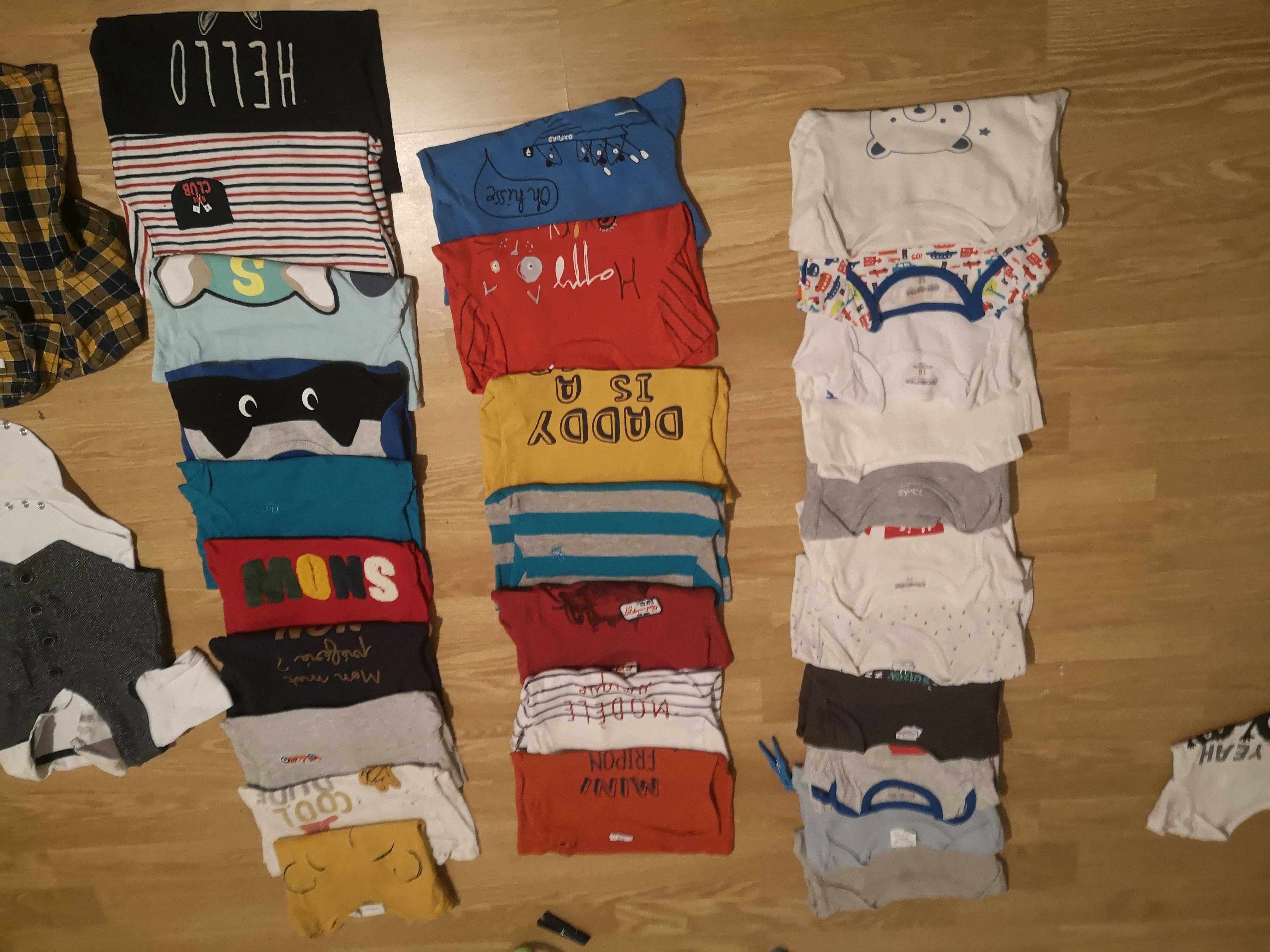 Gros lot de vêtement 18 mois garçon