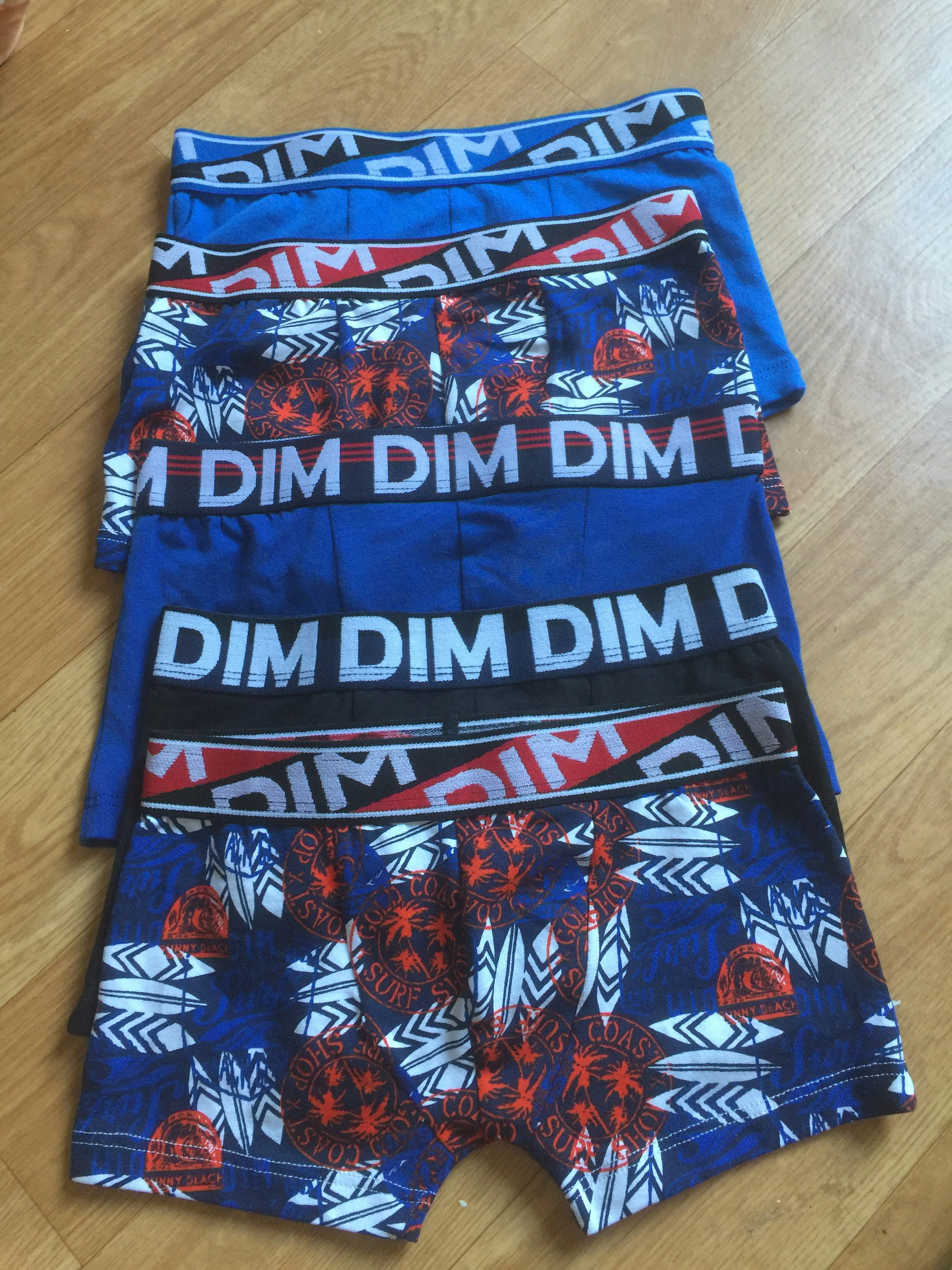 Boxers 6 ans dim neuf les 5 pièce 20€ - photo numéro 2