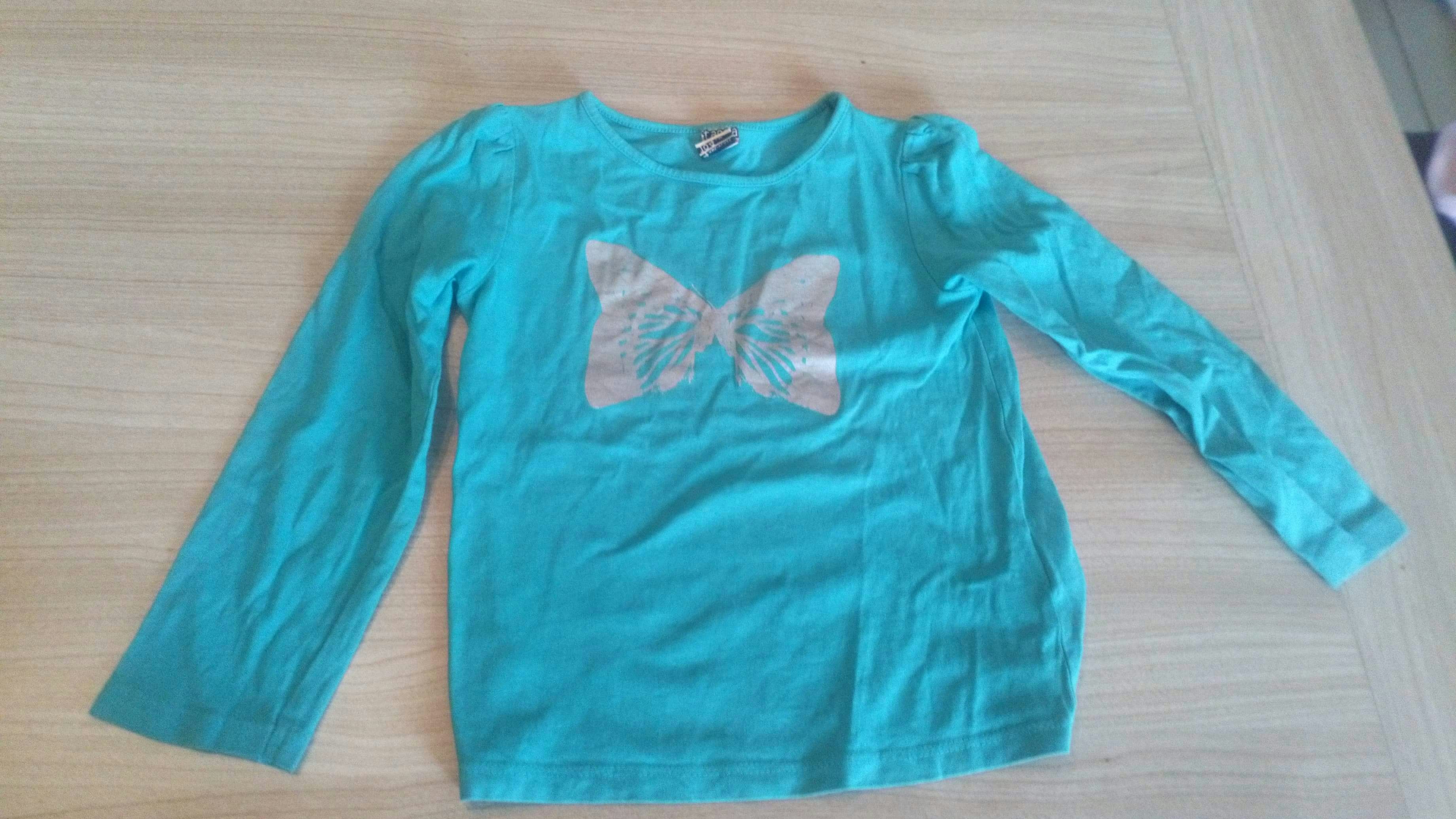 Plusieurs vêtements fille taille 4 ans - photo numéro 3